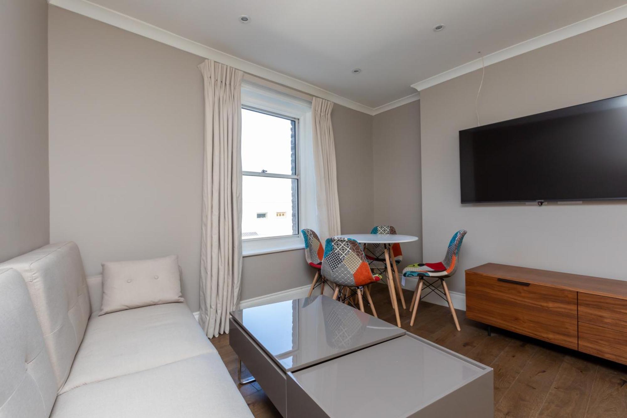 Spacious & Pristine 2Bd Flat - Balham Apartment ลอนดอน ภายนอก รูปภาพ