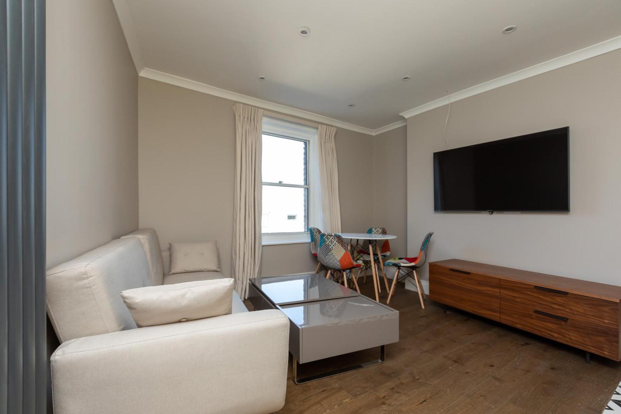 Spacious & Pristine 2Bd Flat - Balham Apartment ลอนดอน ภายนอก รูปภาพ